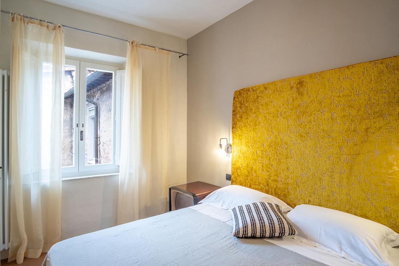 Bed and Breakfast Casatorre Dei Leoni Dimora Storica Siena Habitación foto